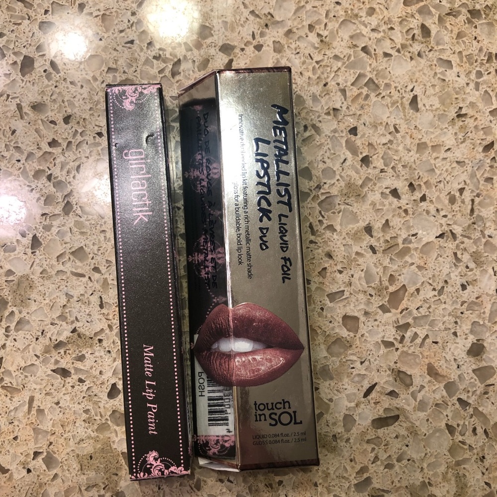 Nude lip bundle NWT
